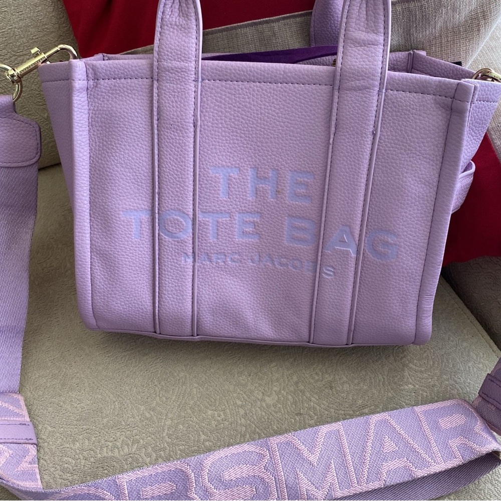 Marc Jacob’s The tote